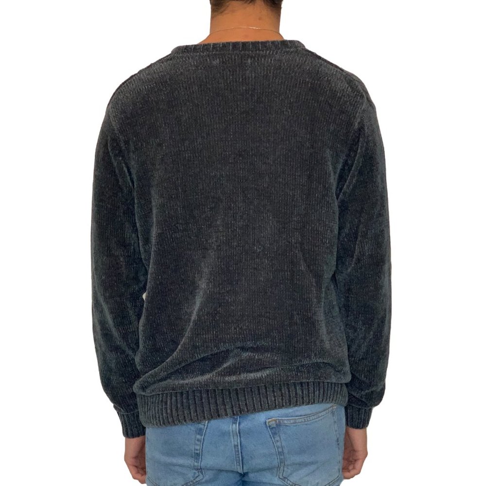 VIntage Pullover - Picture 2 of 2